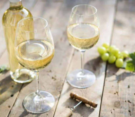 Homemade Wine - White Semi-Sweet- თეთრი ნახ.ტკბილი ღვინო სახლის