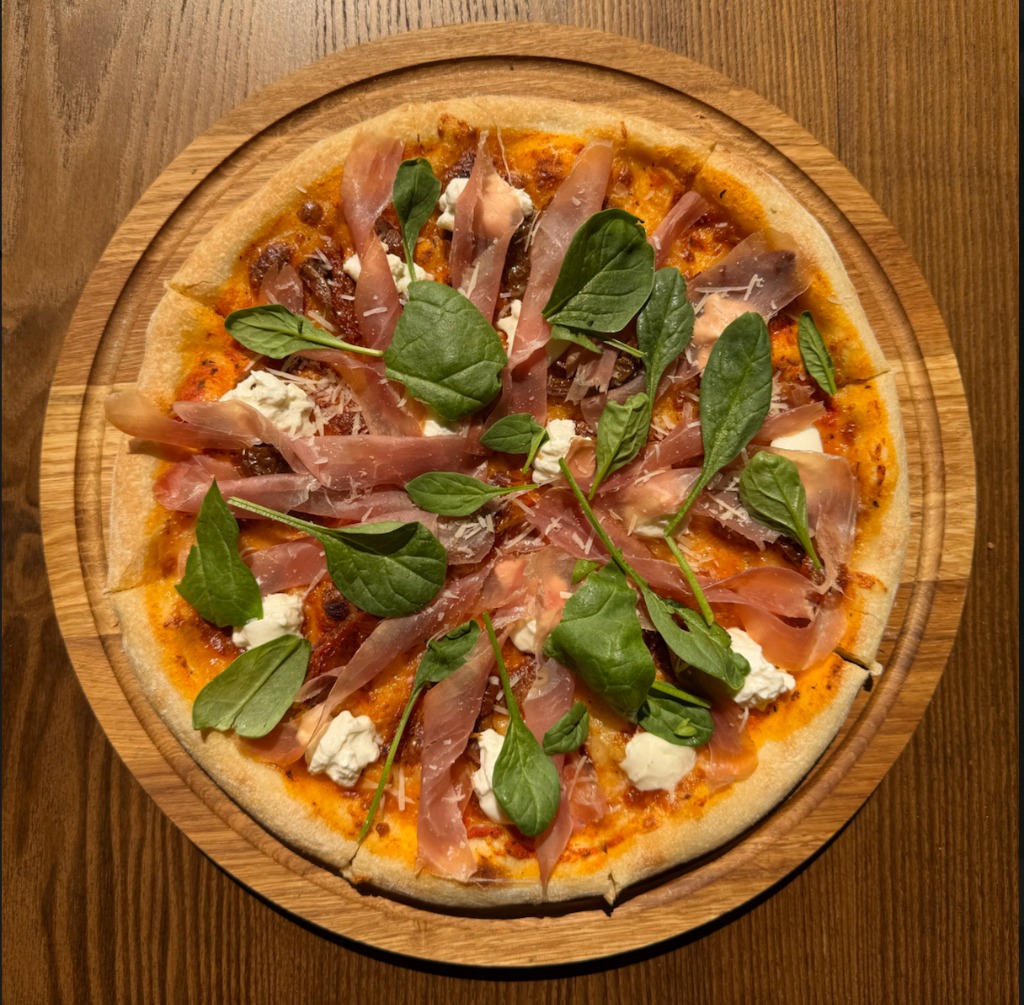Піца Puglia (Апулія) страчателла та прошуто