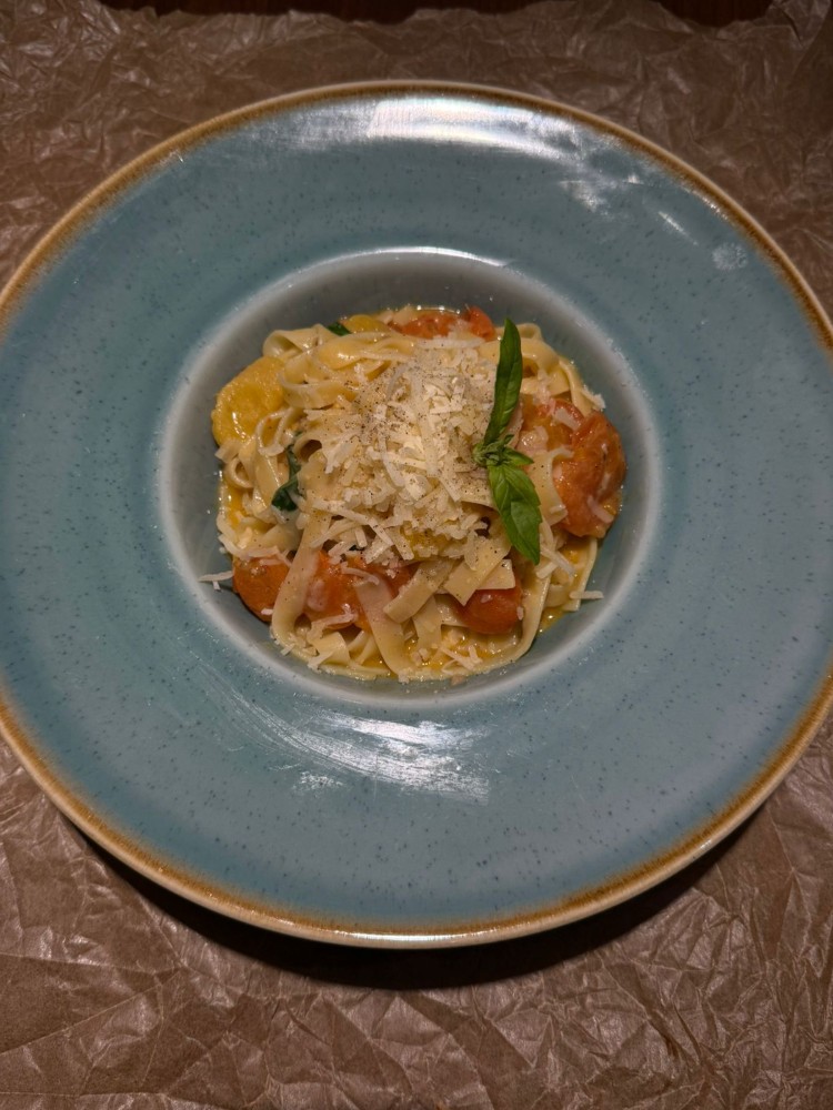  პასტა კლასიკური (პომიდვრით) Classic pasta with tomatoes
