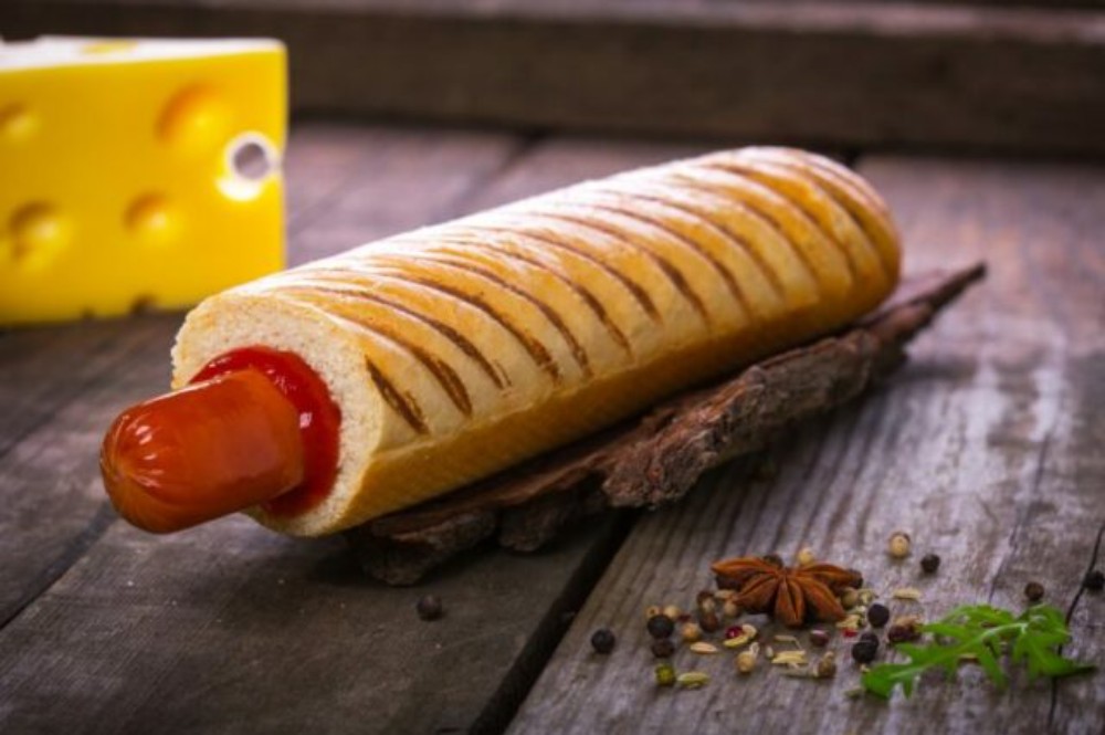 Хот-дог з сиром 