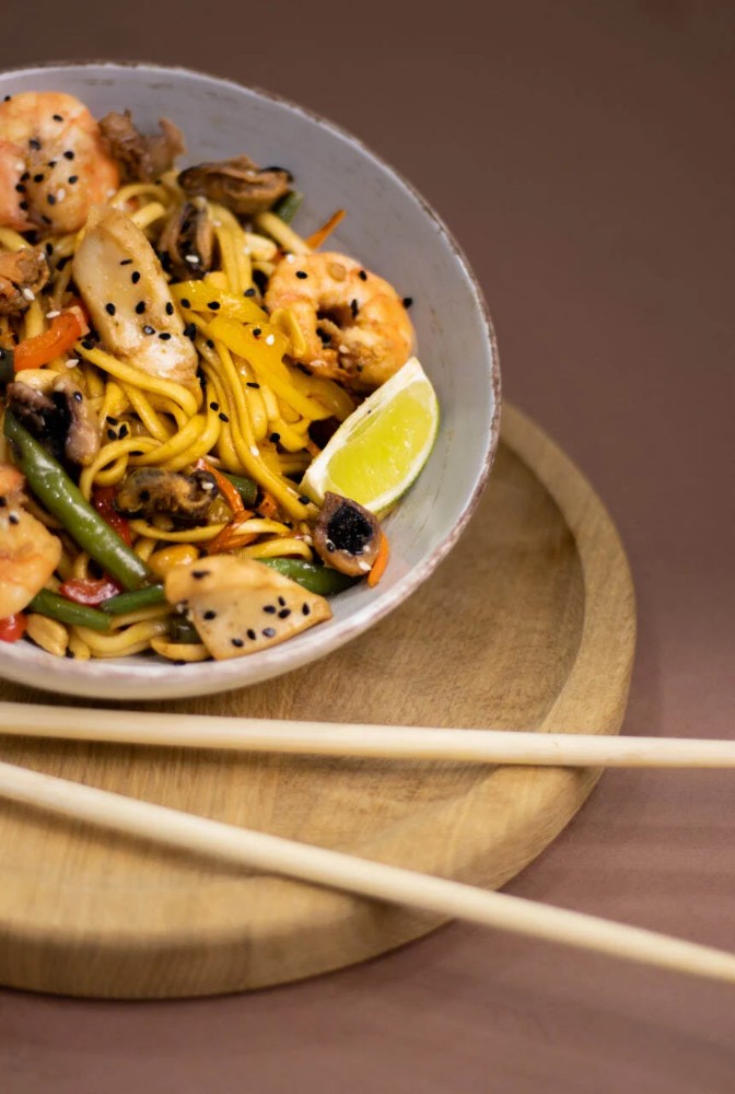 Локшина Удон з морепродуктами