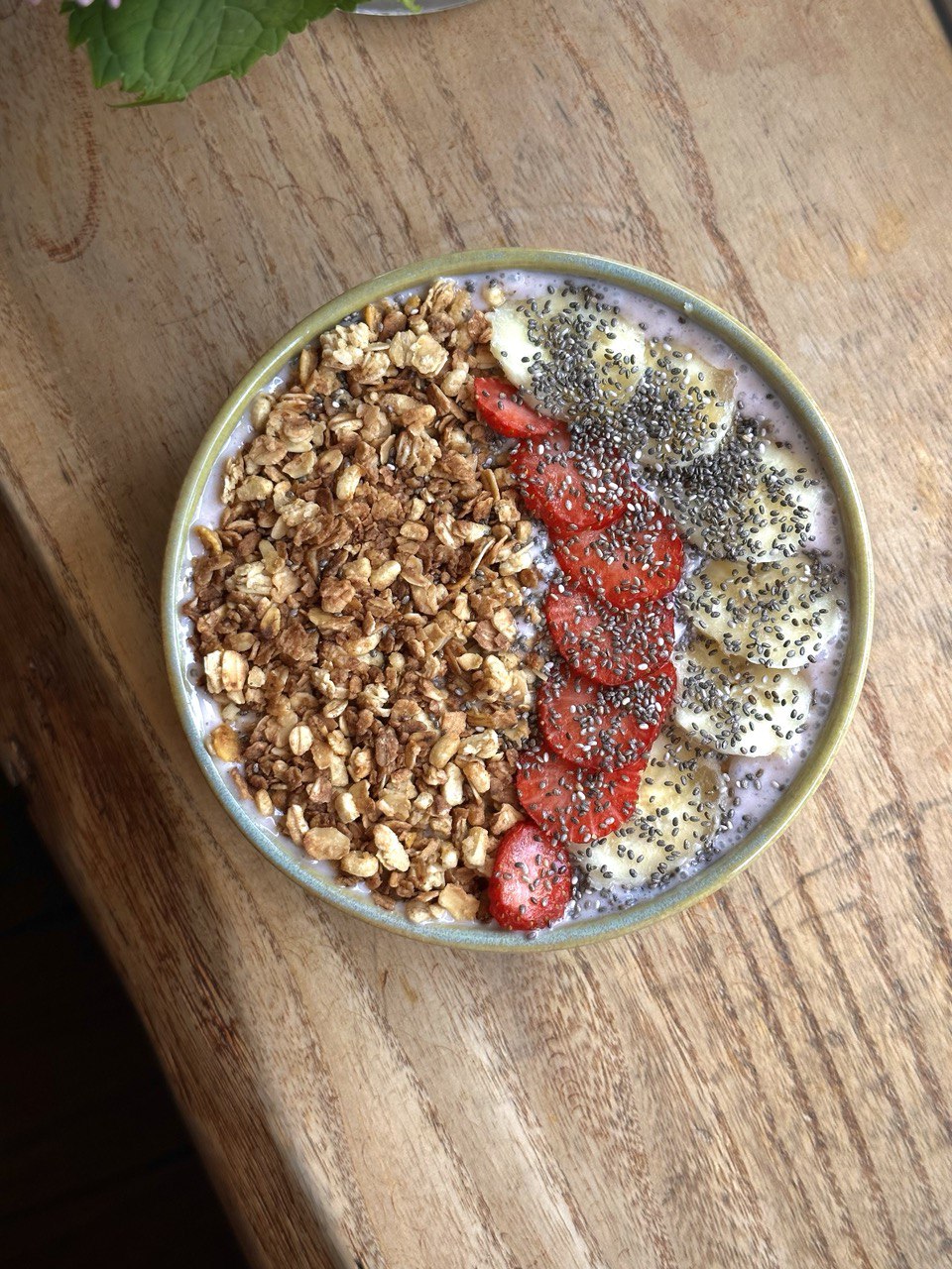 Granola bowl with berries smoothie&chia seeds