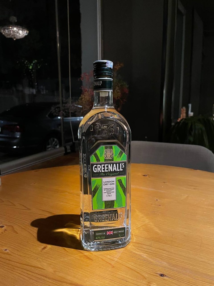 Greenall's The Original London Dry Gin