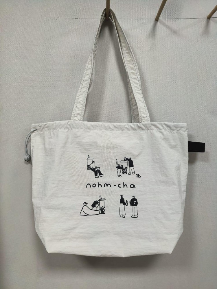 TOTE BAG , ESTAMPADA BY FLAT