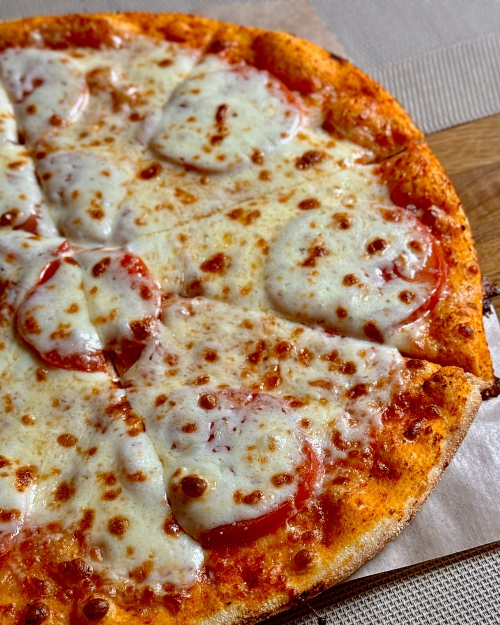 Піца "Маргарита" 46 см.