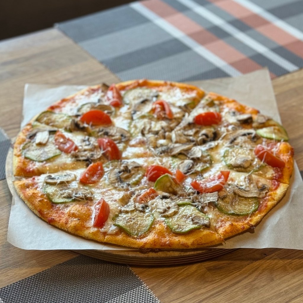 Піца "Овочева з цукіні" 33 см.