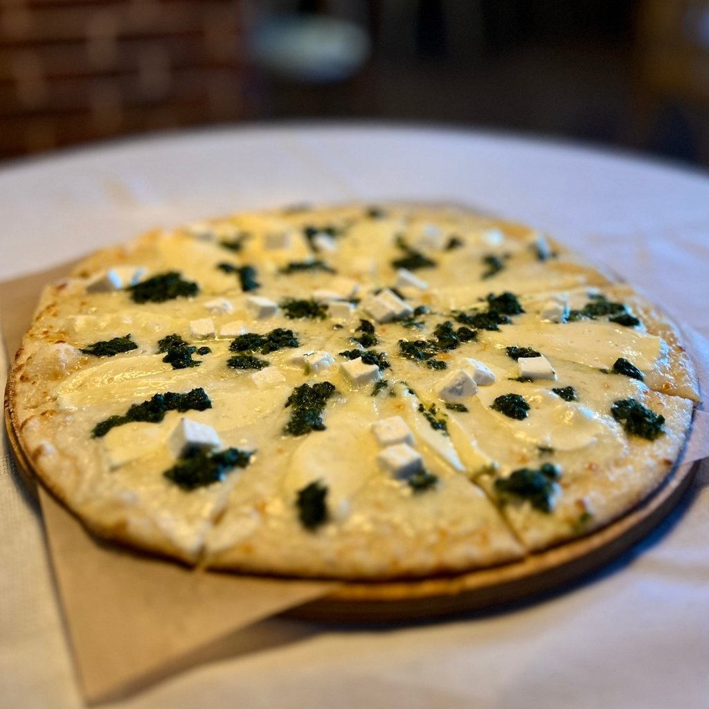 Піца "З шпинатом і міксом сирів" 33 см.