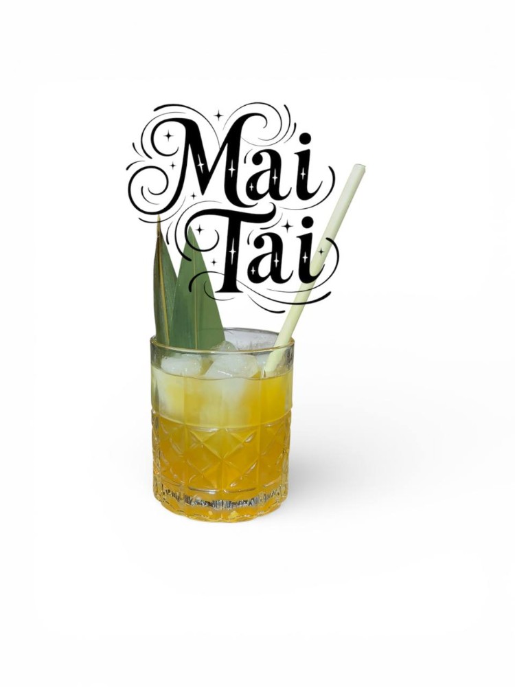 Май Тай (ром, лимонний фреш, персиковий лікер, сік ананаса, фалернум)