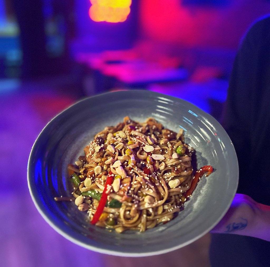 WOK з Курячим Стегном (Спагетті)