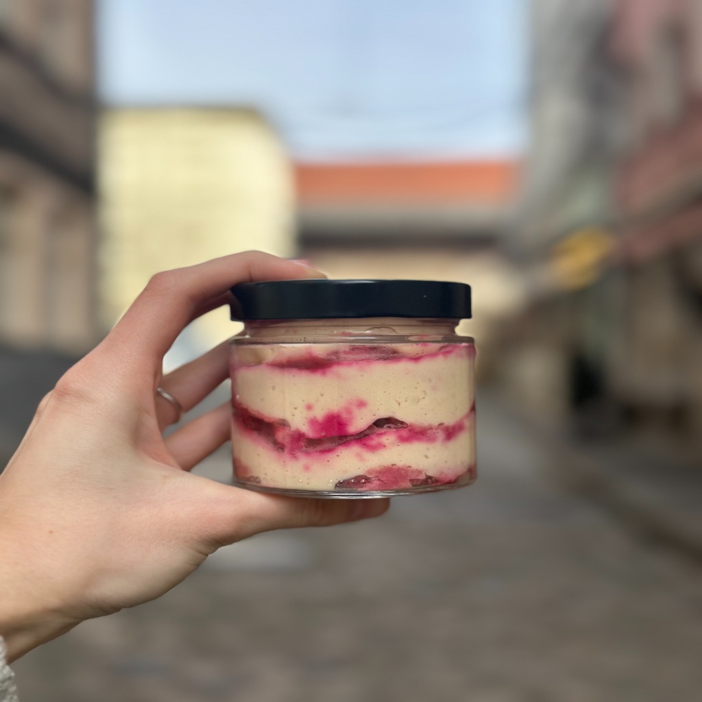 ПОЛУНИЧНИЙ ТІРАМІСУ Б\Г / STRAWBERRY TIRAMISU GF