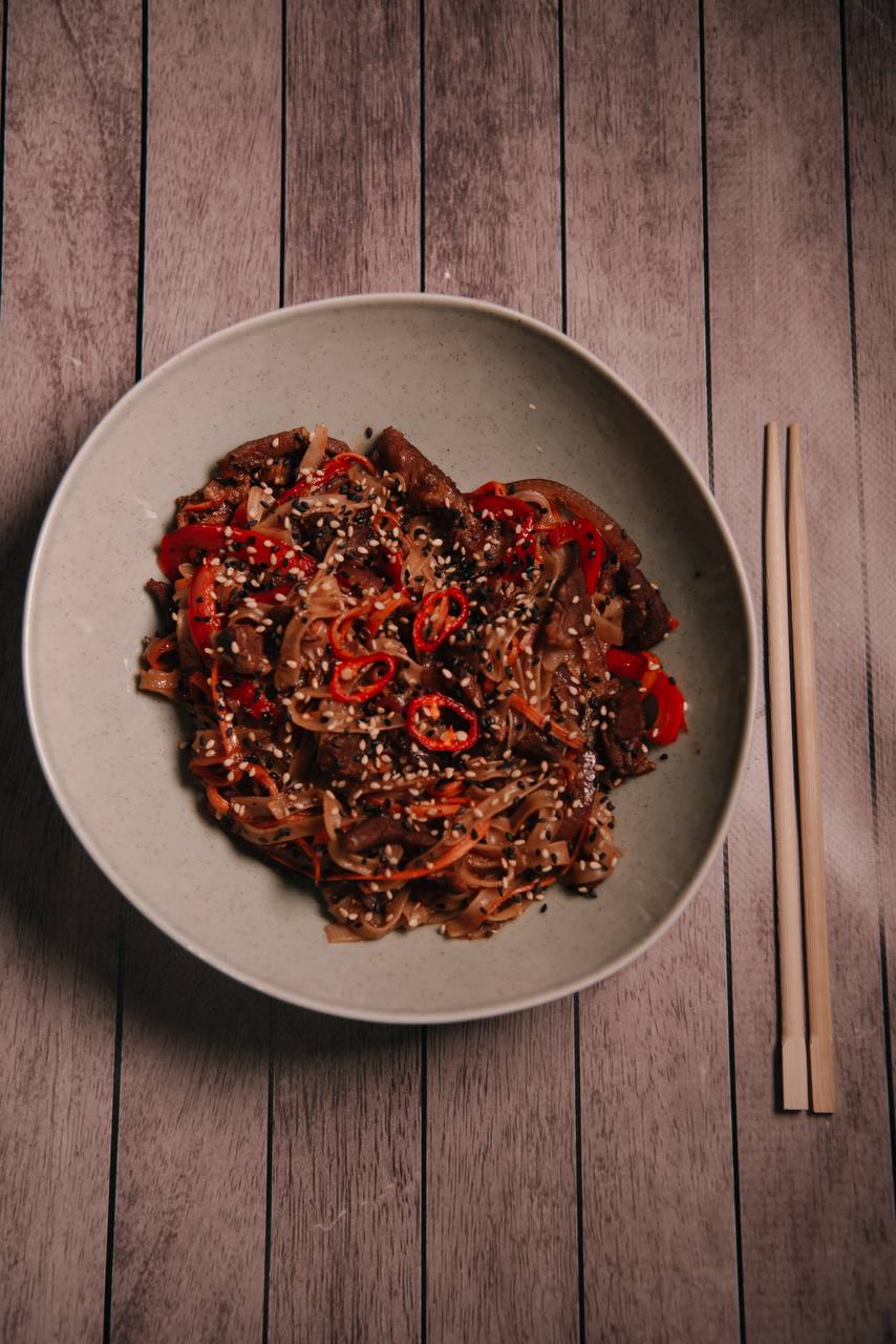 Рисова локшина з куркою