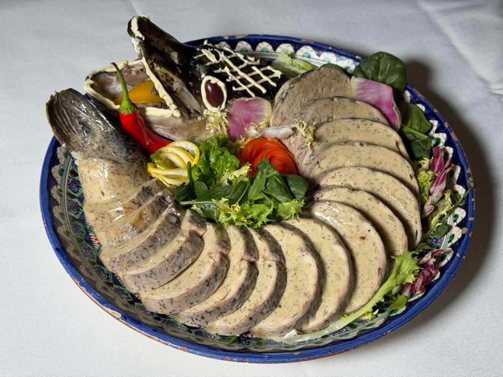 Щука фарширована