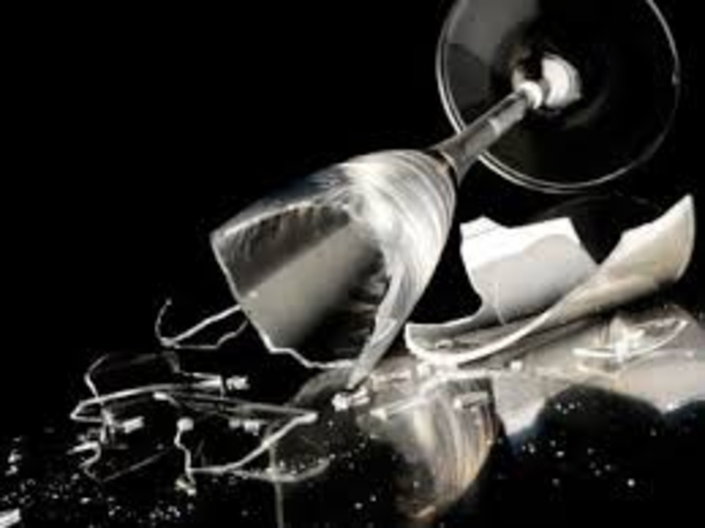 Посуд (розбитий)