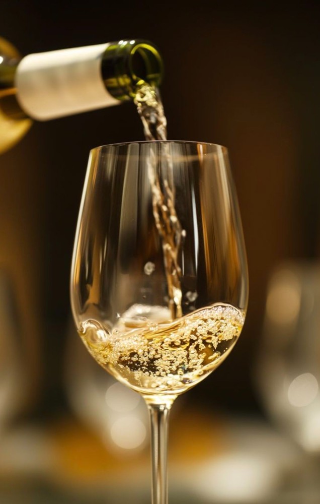 Вино 150 мл АЛАЗАНСЬКА ДОЛИНА біле н/сол Грузія