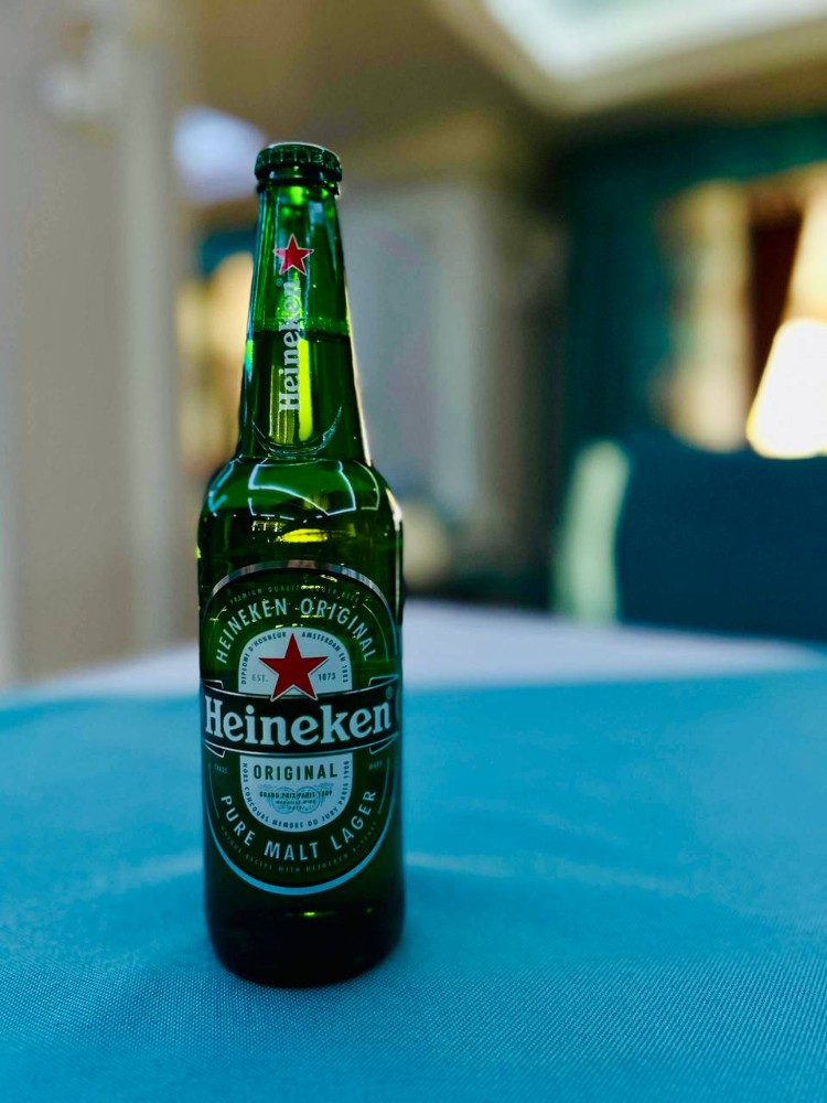 Пиво HEINEKEN 0,5(скло)