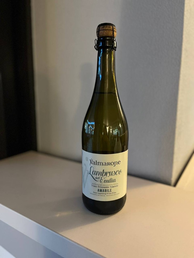 Вино ігристе Lambrusco