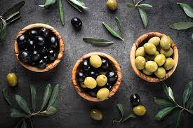 Assorted olives ზეთის ხილის ასორტი