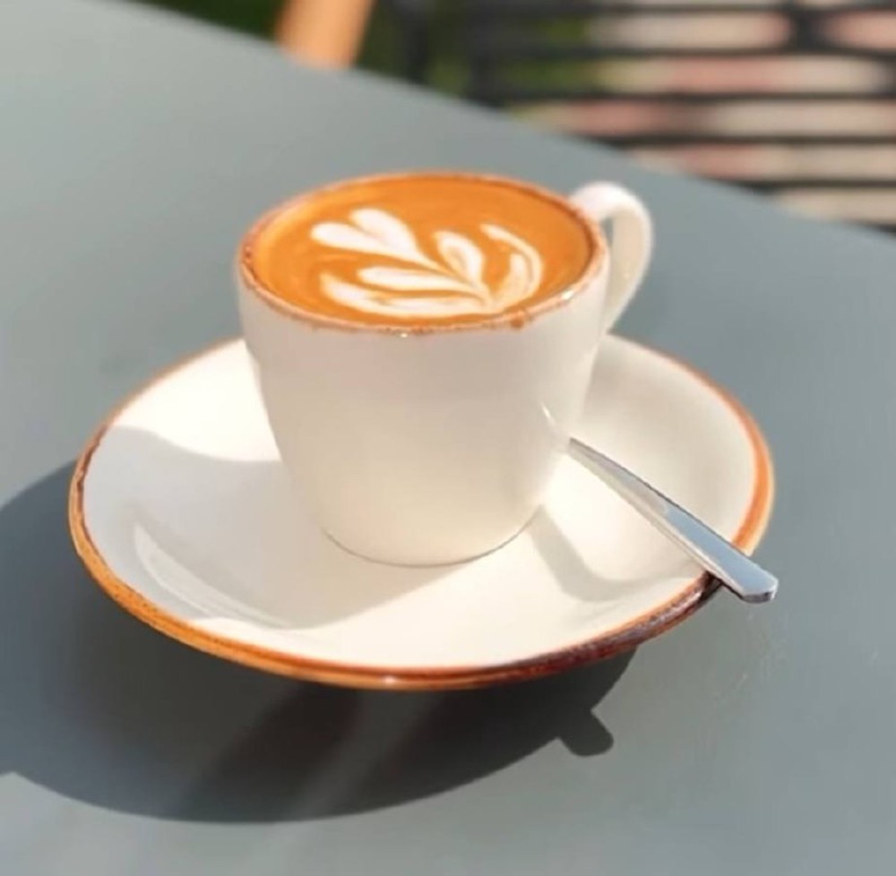 *З собою Еспресо з молоком