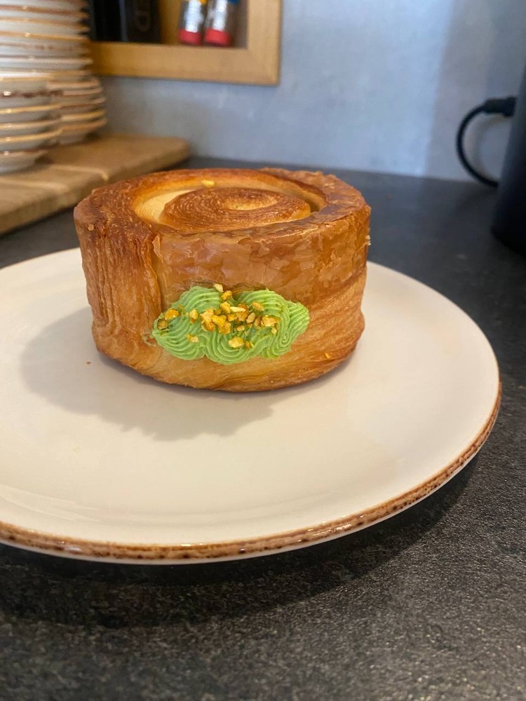 Рол Фісташковий Доставка