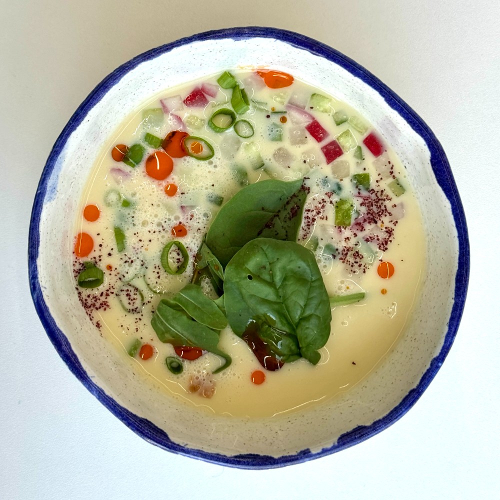 Окрошка з копченим курчам