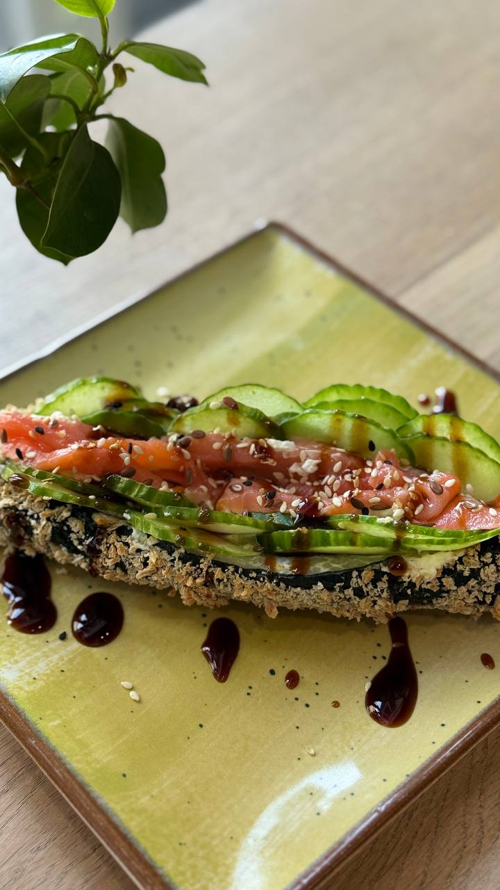 Рол - дог з лососем