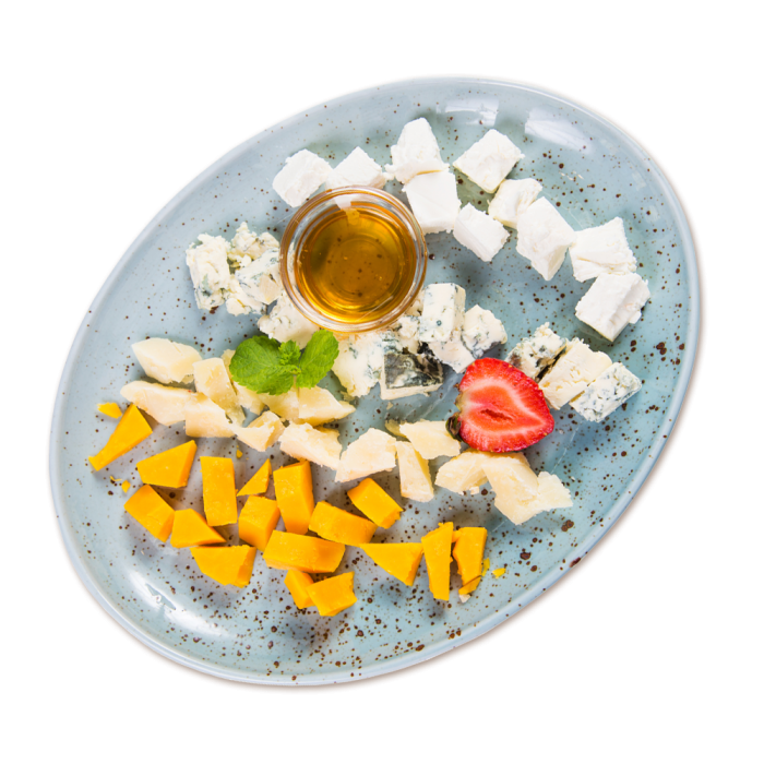 Асорті сирне з медом та горішками /  Assorted cheeses with honey & nuts