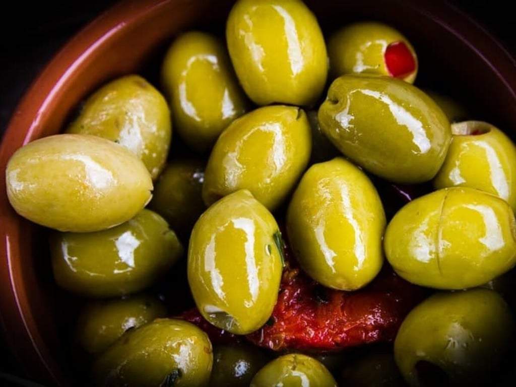 Оливки східні / Oriental olives
