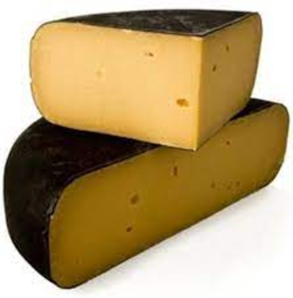 Сир NH Old Black Цварт 2 роки