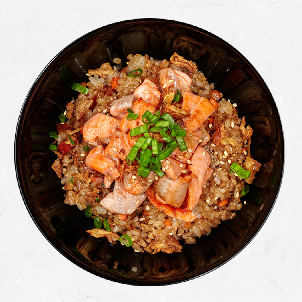 Смажений рис з лососем