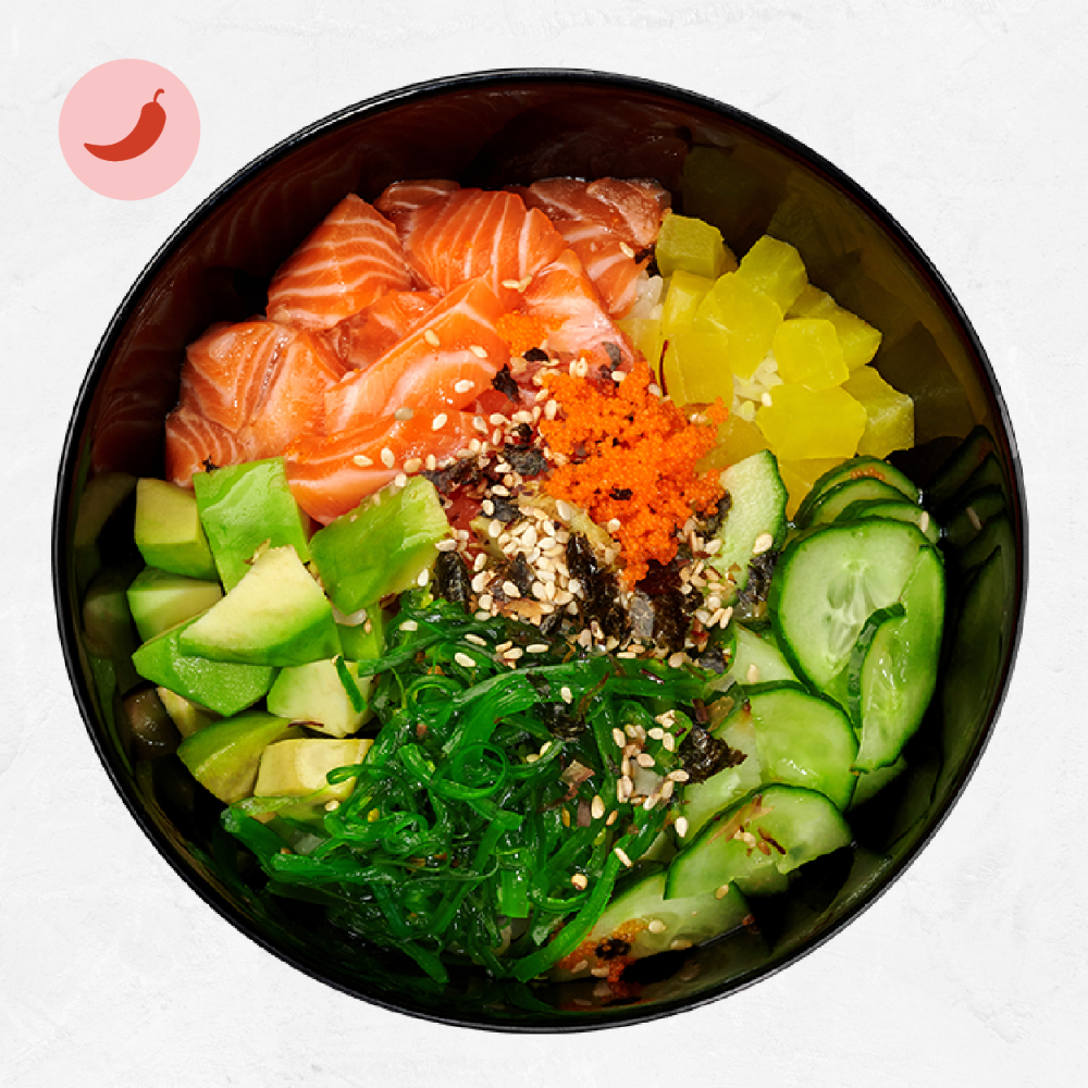 Боул-поке з лососем