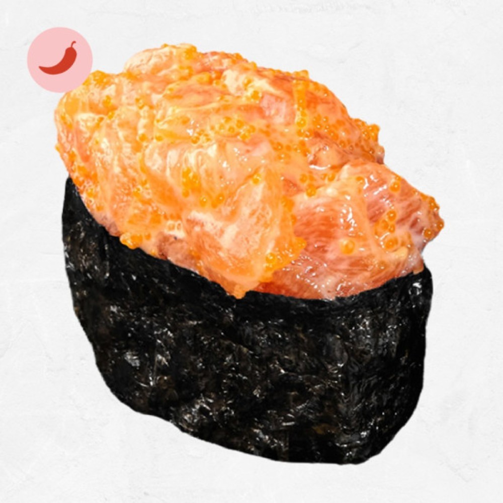 Гункан з лососем спайсі