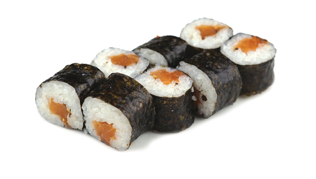 Маки з маринованим лососем