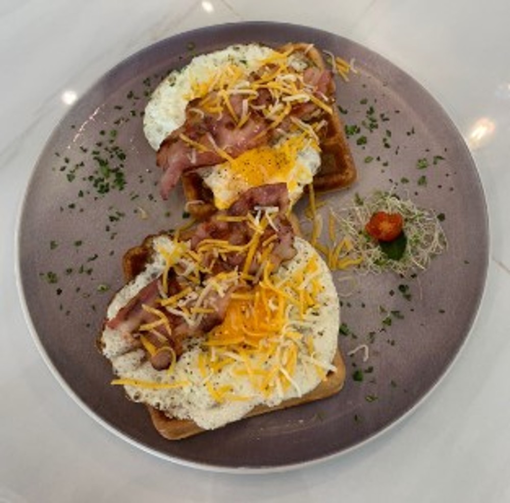 Waffle Bacon-Cheesse
