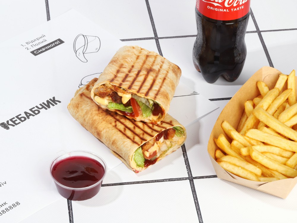 Комбо курячий кебаб BBQ.