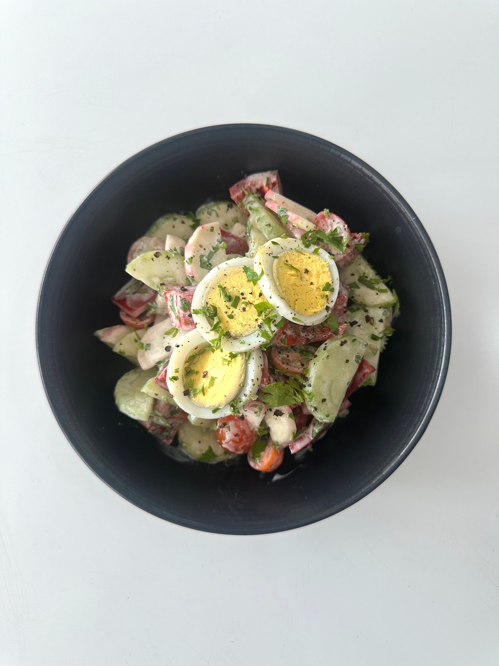 HOME GARDEN SALAD