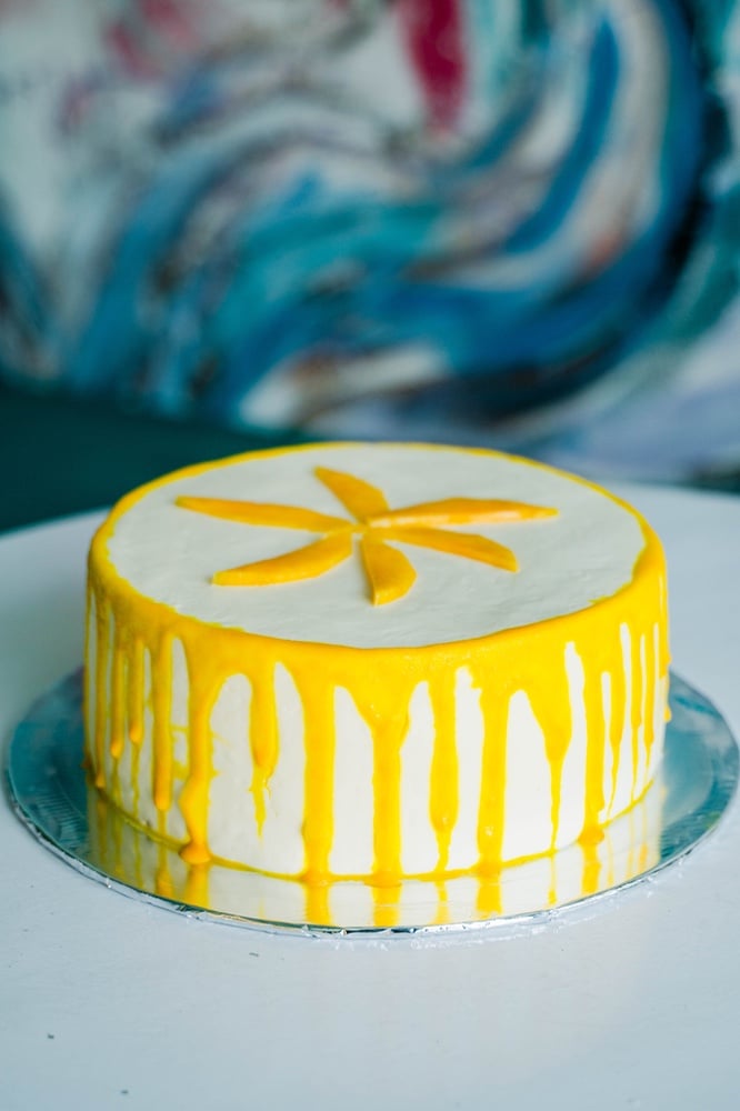 MANGO CAKE WHOLE