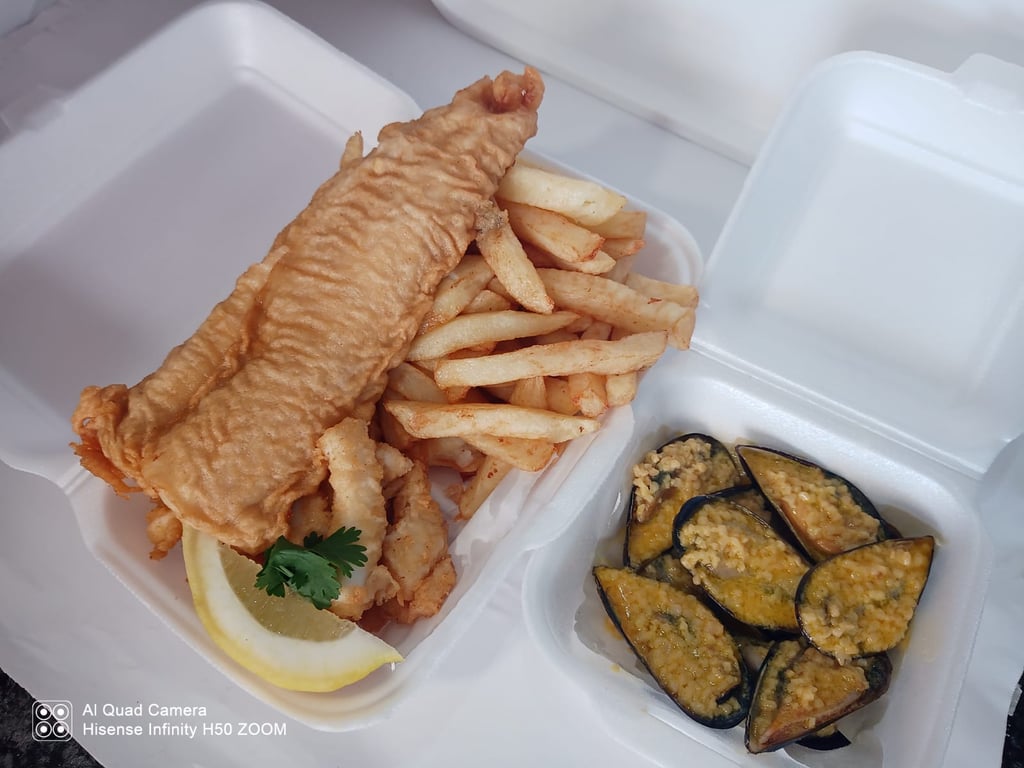 HAKE + CALAMARI + MUSSELS + CHIPS buy in — Gateway Fisheries
