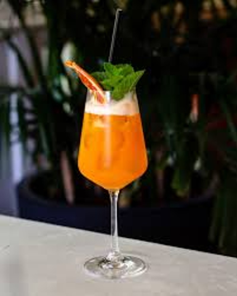 აპეროლ სპრიცი - Cocktail Aperol Spritz