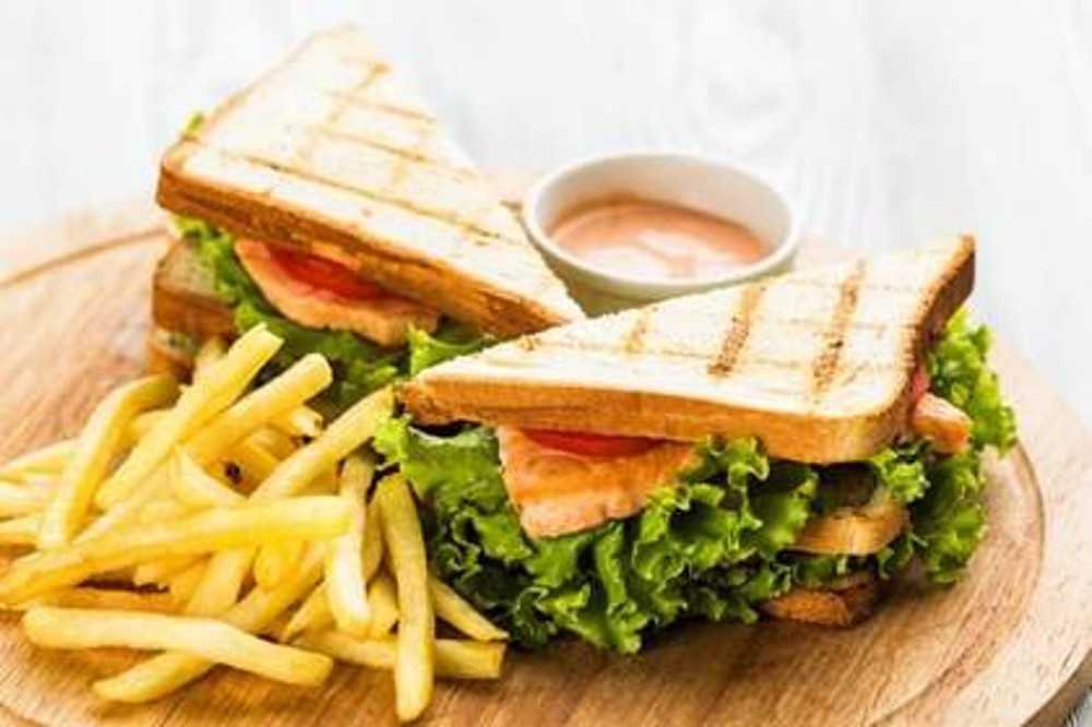 ქლაბ სენდვიჩი - Club Sandwich