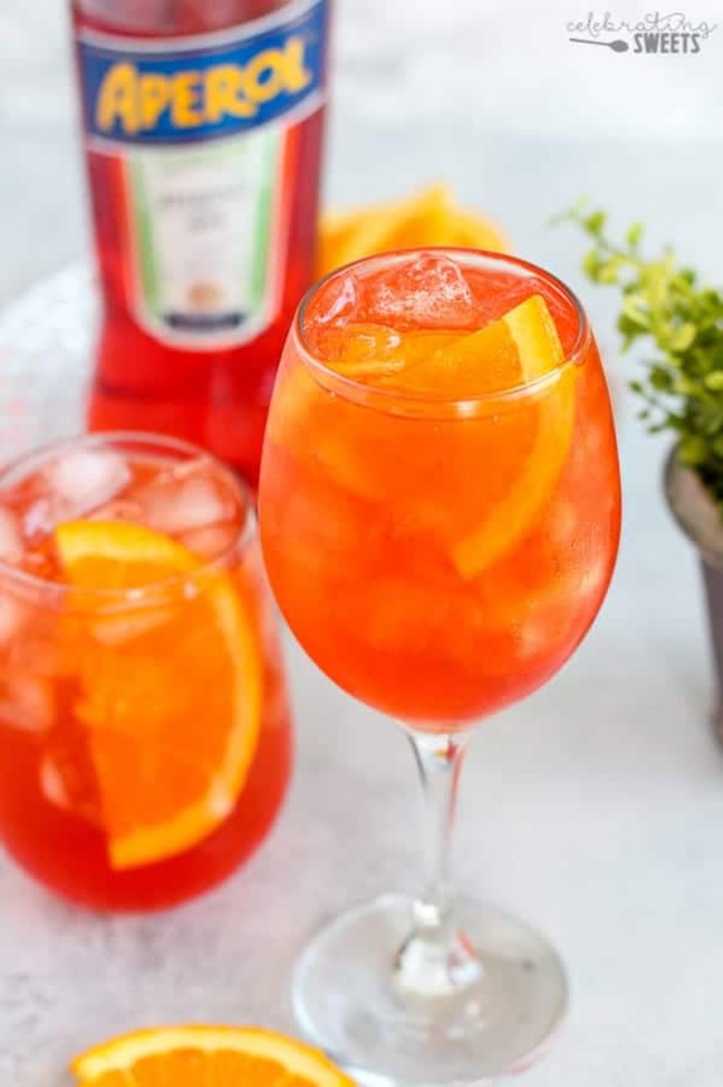 აპეროლ სპრიცი - Cocktail Aperol Spritz
