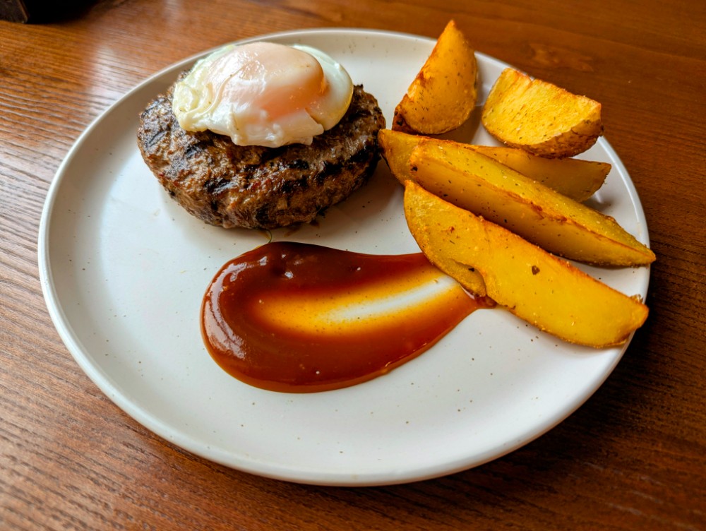 Beefштекс з Яйцем