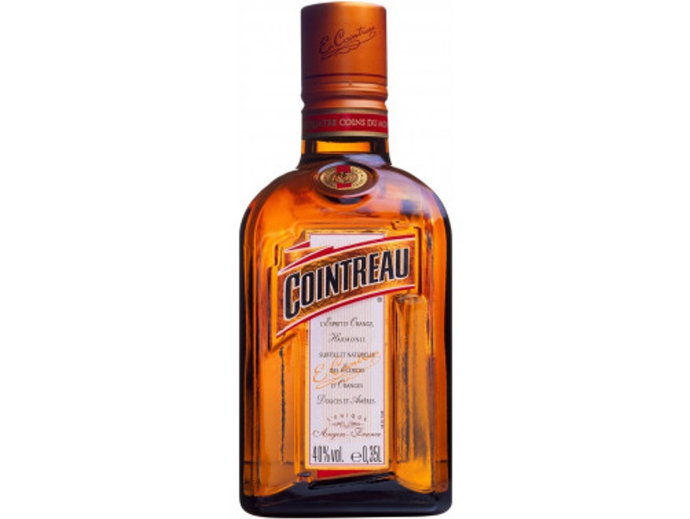 Лікер Cointreau