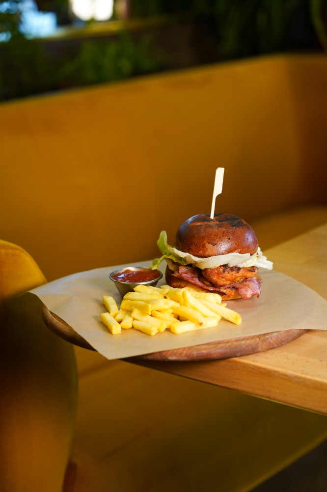 Бургер Цезар