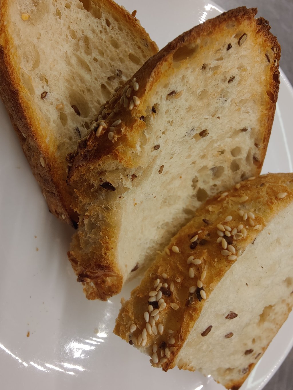 Хліб (3 шматка) до салату