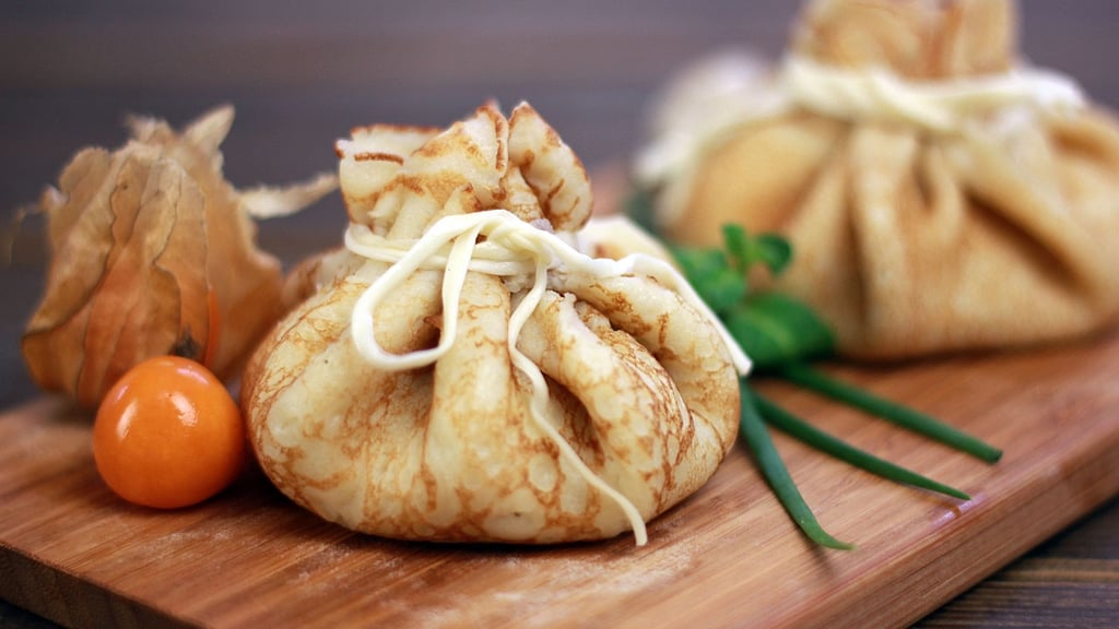 Млинці з куркою та грибами
