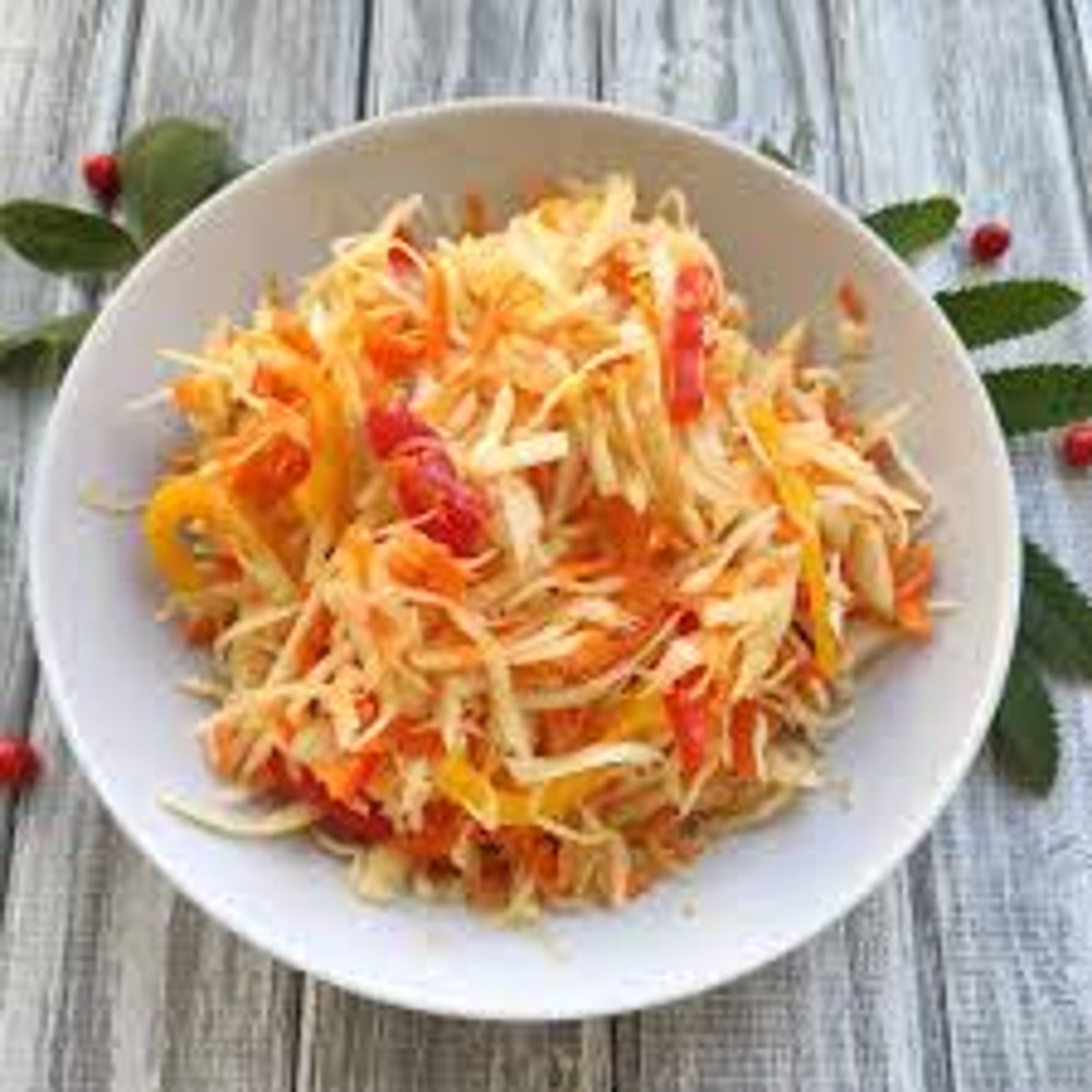 Маринована капуста з болгарським перцем
