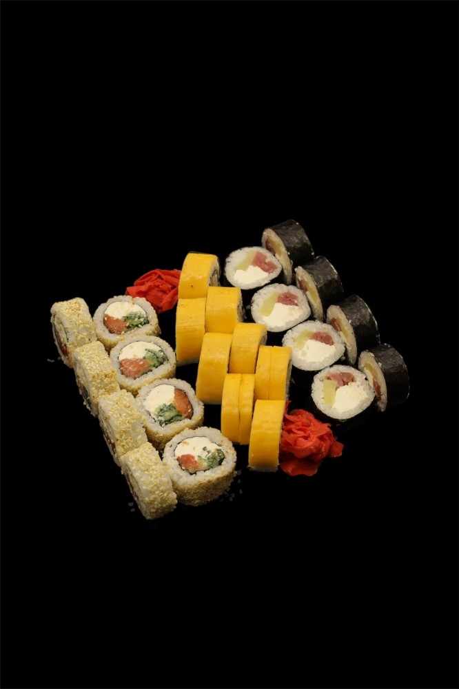 Сакура Black Roll