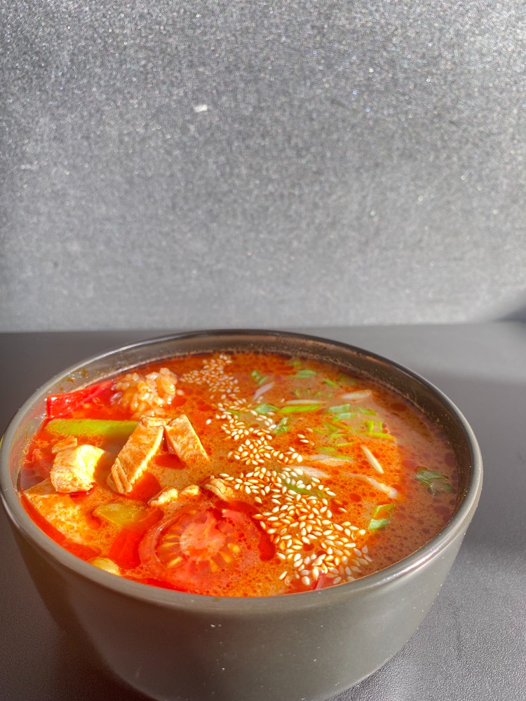 Том'Ям з куркою 450 гBlack roll