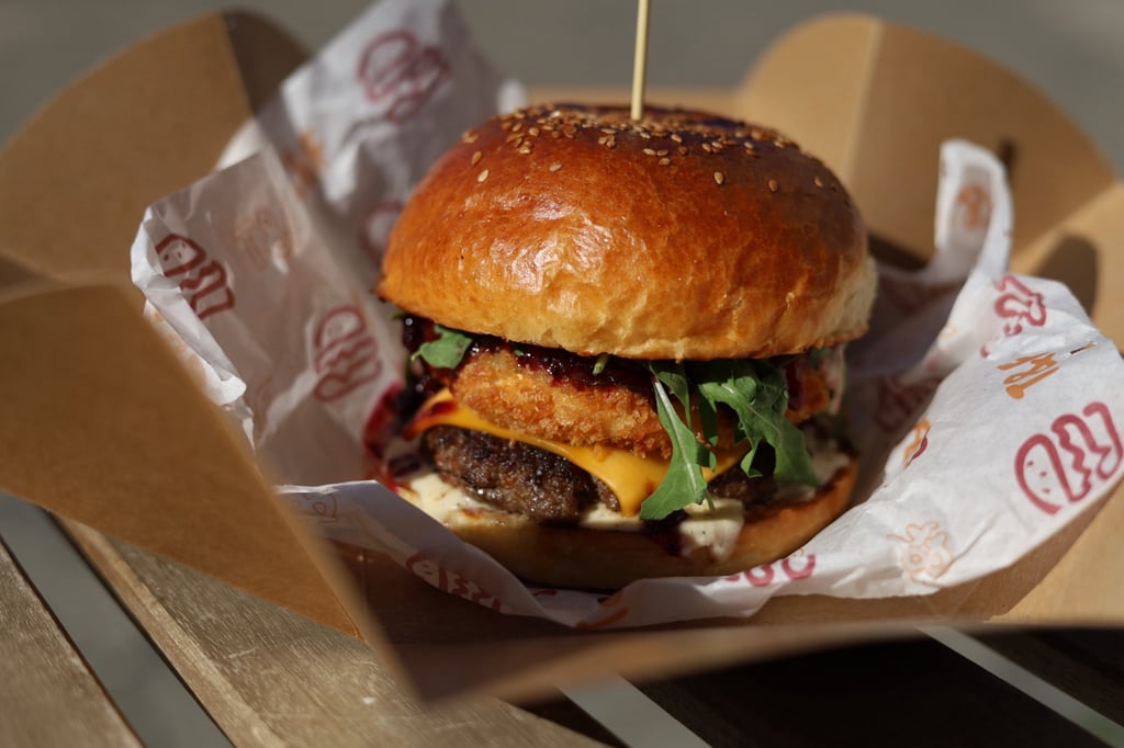 BURGER SWEET CHEESE