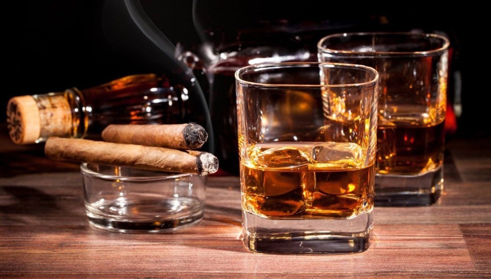 Ром Captain Morgan Black Spiced